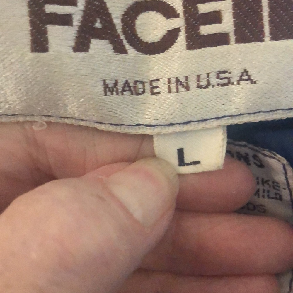 The North Face Size L vintage brown label down coat. Work condition small flaws - Picture 5 of 16